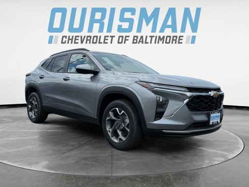 New 2025 Chevrolet Trax LT w/ Driver Confidence Package image 1