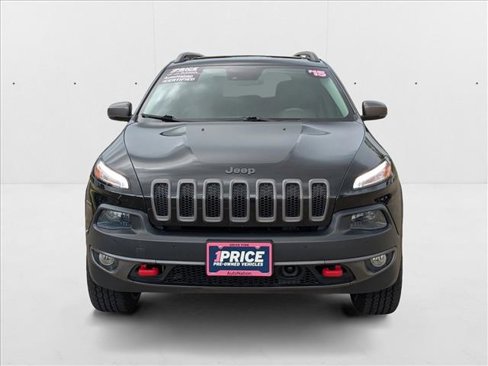 Used 2015 Jeep Cherokee Trailhawk w/ Comfort/Convenience Group image 2