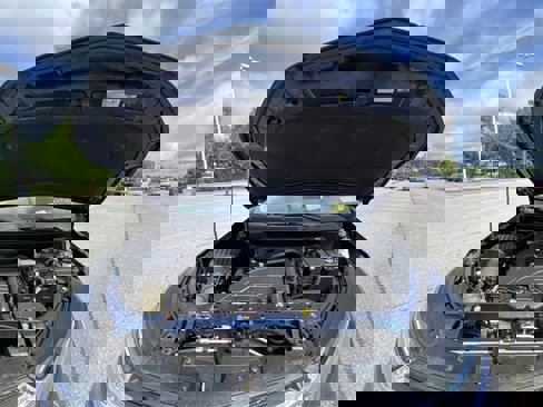 Used 2023 Chevrolet Equinox LT image 31