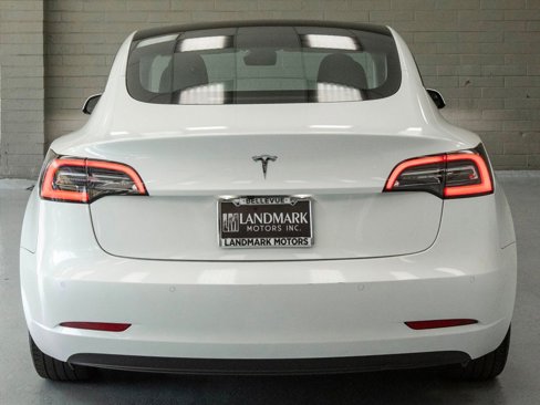 Used 2021 Tesla Model 3 Standard Range Plus image 30