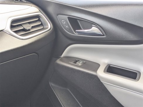 Used 2018 Chevrolet Equinox Premier image 14