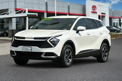 Used 2023 Kia Sportage LX image 8