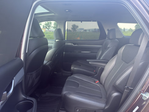 Used 2021 Hyundai Palisade SEL w/ Premium Package image 11