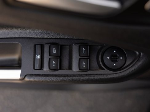 Used 2018 Ford Escape SE w/ SE Sync 3 Package image 23