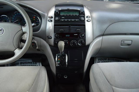 Used 2008 Toyota Sienna LE image 22