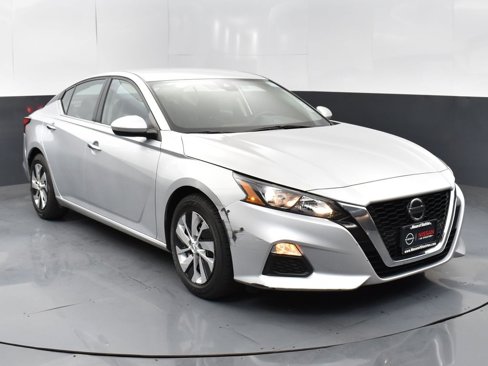 Used 2022 Nissan Altima 2.5 S image 1