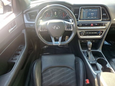 Used 2018 Hyundai Sonata Sport image 11