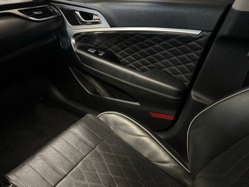 Used 2019 Genesis G70 3.3T Advanced w/ Prestige Package image 30