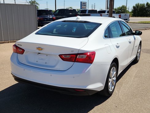 Used 2024 Chevrolet Malibu LT image 4