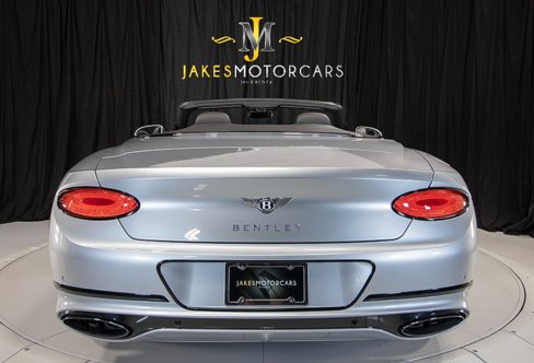Used 2023 Bentley Continental GT Speed image 9