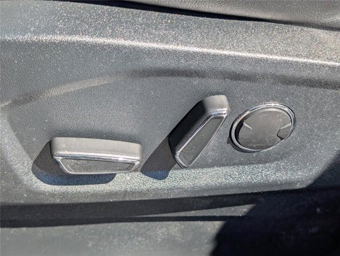 Used 2019 Ford Edge SEL w/ Equipment Group 201A image 21
