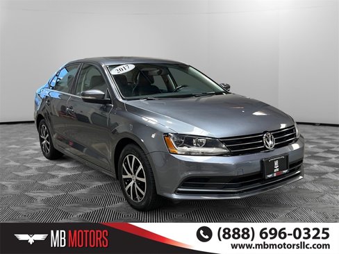 Used 2017 Volkswagen Jetta SE image 1