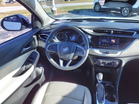 Used 2021 Buick Encore GX Essence w/ Advanced Technology Package image 10