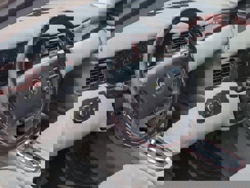 Used 2008 Chevrolet Impala LT image 10