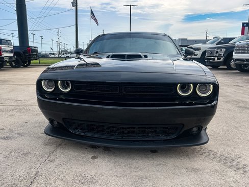 Used 2019 Dodge Challenger R/T Scat Pack w/ Shaker Package image 2