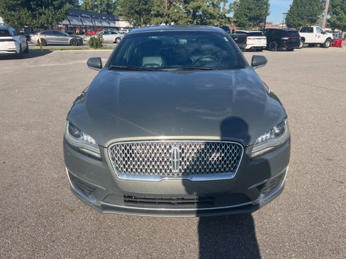 Used 2017 Lincoln MKZ Reserve image 3