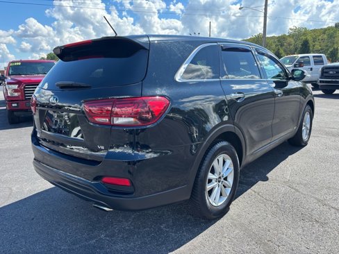 Used 2019 Kia Sorento LX image 7