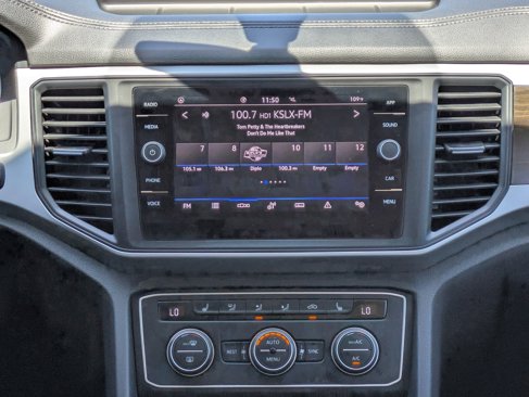 Used 2021 Volkswagen Atlas SE image 20