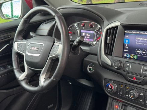 Used 2019 GMC Terrain SLT w/ Preferred Package image 20
