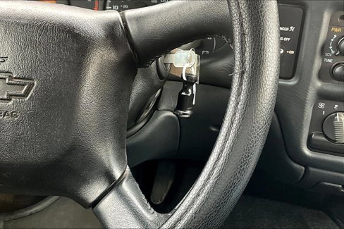 Used 2002 Chevrolet S10 Pickup LS w/ LS Preferred Equipment Group image 10