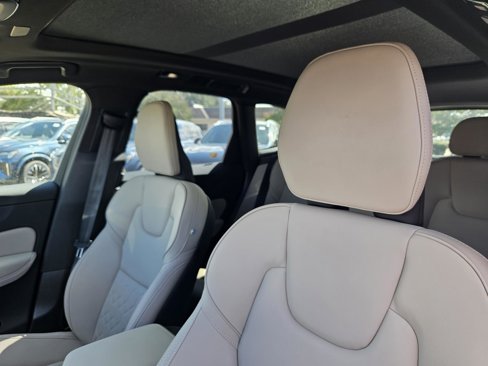 New 2026 Volvo XC60 B5 Plus w/ Protection Package Premier image 27