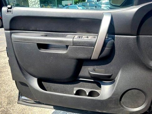 Used 2011 GMC Sierra 1500 SLE image 17