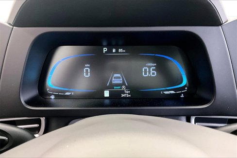 Certified 2025 Hyundai Elantra SE image 21