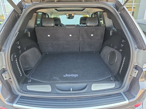 Certified 2020 Jeep Grand Cherokee Summit w/ Platinum Series Group image 30