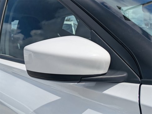 Used 2024 Nissan Kicks SV image 10