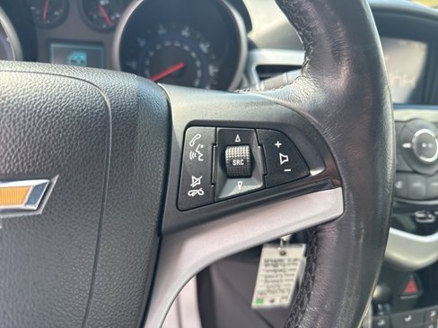 Used 2014 Chevrolet Cruze LT image 20
