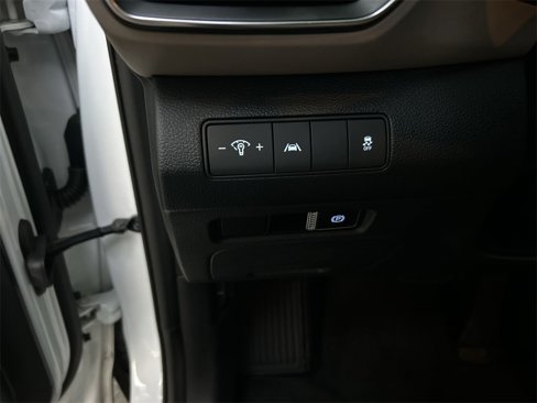Used 2021 Hyundai Santa Fe SE image 17