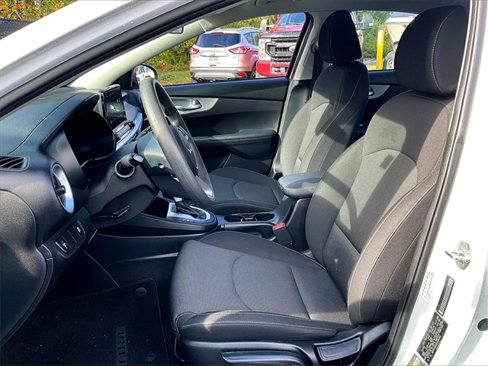 Used 2023 Kia Forte LXS image 20