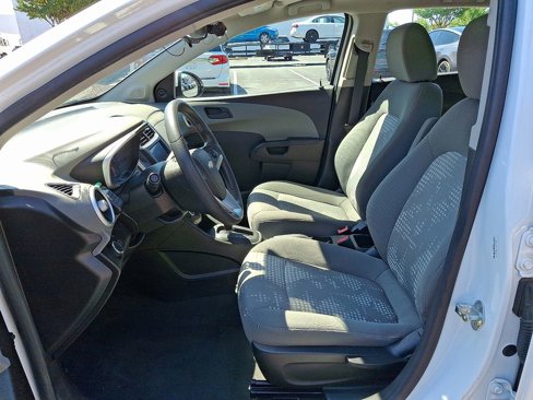 Used 2020 Chevrolet Sonic LT image 10