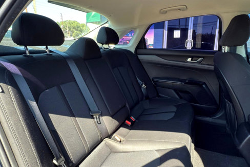Used 2021 Kia K5 LXS image 18