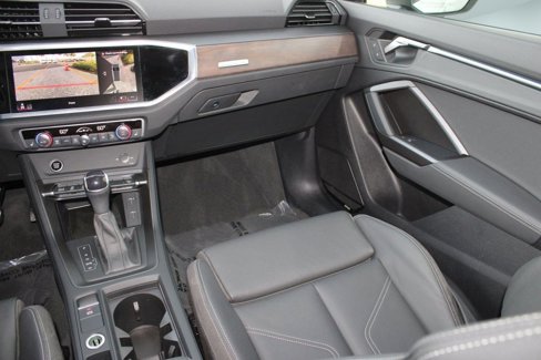 Used 2022 Audi Q3 2.0T Premium Plus image 33