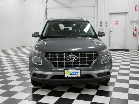 New 2025 Hyundai Venue SEL image 8