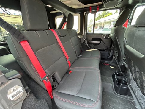 Used 2020 Jeep Wrangler Unlimited Rubicon w/ Quick Order Package 28Y Recon image 28