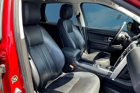 Used 2018 Land Rover Discovery Sport HSE image 7