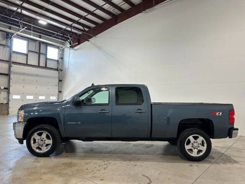 Used 2011 Chevrolet Silverado 2500 LTZ w/ LPO, On The Job Package image 10