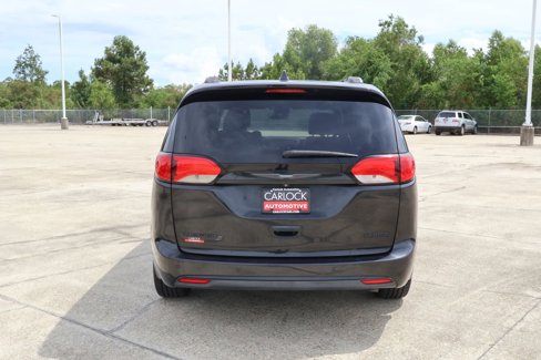 Used 2019 Chrysler Pacifica Limited w/ Advanced Safetytec Group image 7
