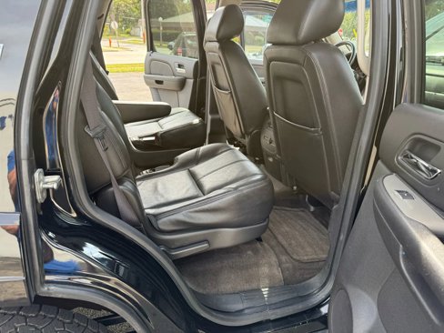 Used 2012 Chevrolet Tahoe LT w/ Suspension Package, Off-Road image 14