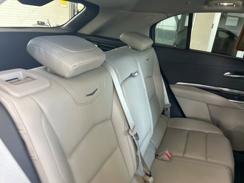 Used 2021 Cadillac XT4 Luxury image 26