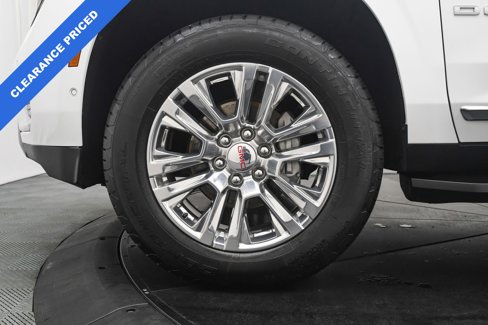 Used 2025 GMC Yukon Denali image 34