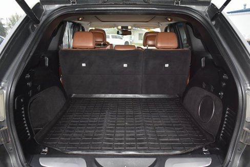 Used 2012 Jeep Grand Cherokee Overland Summit image 32