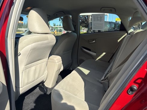 Used 2012 Toyota Prius Two image 18