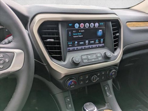 Used 2017 GMC Acadia Denali w/ Technology Package image 13