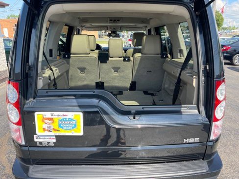 Used 2013 Land Rover LR4 HSE image 28