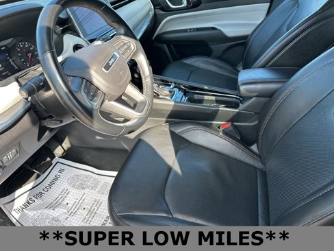 Used 2022 Jeep Compass Limited image 8