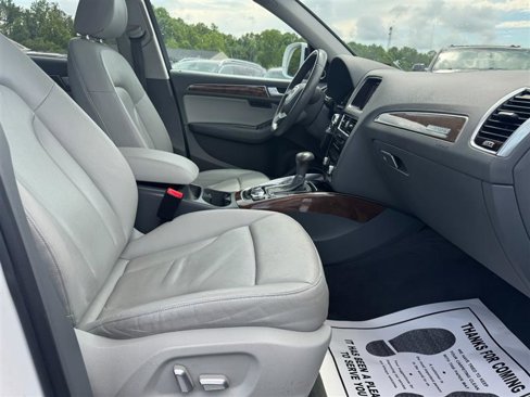 Used 2016 Audi Q5 2.0T Premium Plus w/ Technology Package image 8