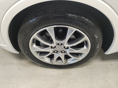 Certified 2020 Buick Envision Essence w/ Experience Buick Package image 19